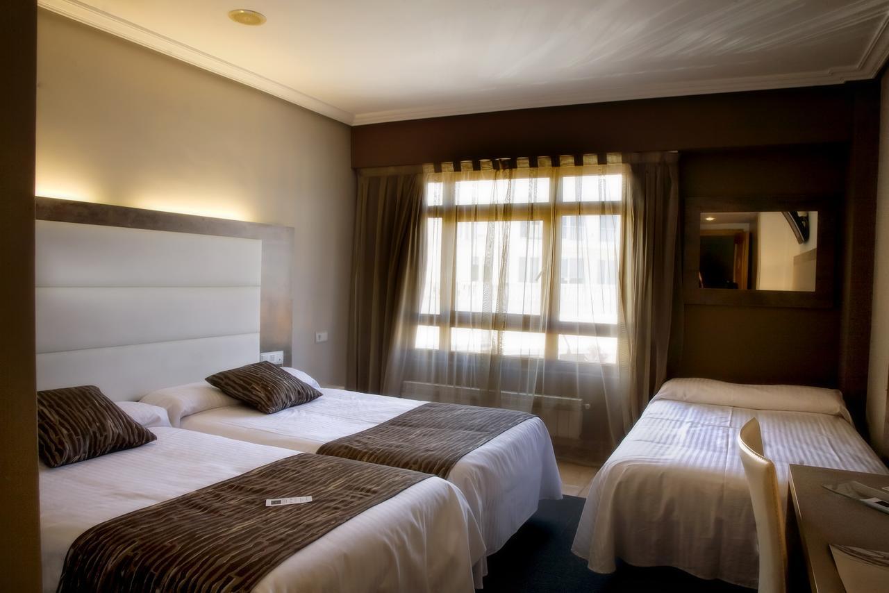 Hotel Spa El Muelle De Суансес Экстерьер фото